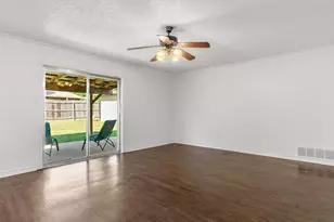 6625 Betty Dr, Watauga, TX 76148 - Photo 18