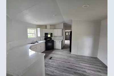 221 Private Road 8807, Ben Wheeler, TX 75754 - Photo 8