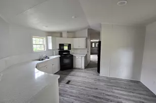 221 Private Rd 8807, Ben Wheeler, TX 75754 - Photo 8