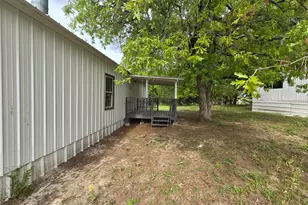 221 Private Rd 8807, Ben Wheeler, TX 75754 - Photo 18