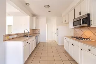 7914 Albany Dr, Rowlett, TX 75089 - Photo 4