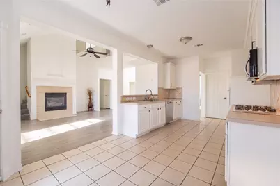 7914 Albany Drive, Rowlett, TX 75089 - Photo 6