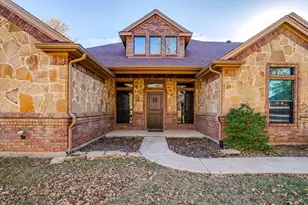 129 Eagle Dr, Lipan, TX 76462 - Photo 4