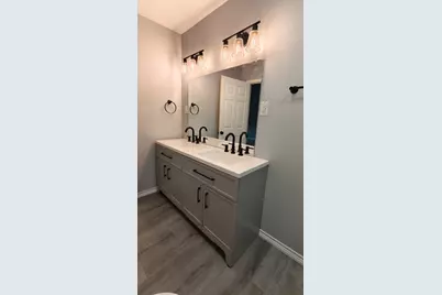 408 S Santa Fe Street, Wolfe City, TX 75496 - Photo 12