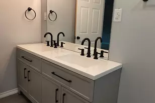 408 S Santa Fe St, Wolfe City, TX 75496 - Photo 12