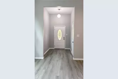 408 S Santa Fe Street, Wolfe City, TX 75496 - Photo 6