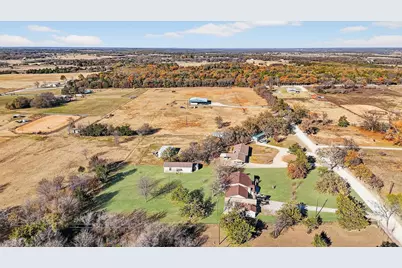 1839 County Road 121, Gainesville, TX 76240 - Photo 32