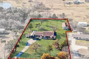 1839 Co Rd 121, Gainesville, TX 76240 - Photo 1