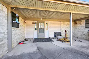 1839 Co Rd 121, Gainesville, TX 76240 - Photo 4