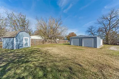 311 Summit Street, Farmersville, TX 75442 - Photo 4