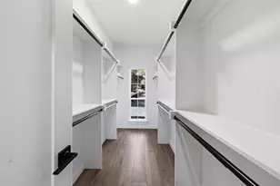 8601 Park Ln, Dallas, TX 75231 - Photo 22