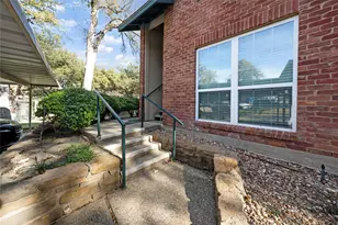 8601 Park Ln, Dallas, TX 75231 - Photo 26
