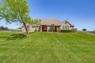 131 Condor View, Weatherford, TX 76087 - Photo 2