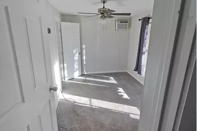 241 W Ross Avenue, De Leon, TX 76444 - Photo 14