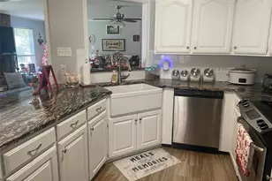 197 Green Meadow Trail, Holly Lake Ranch, TX 75765 - Photo 2