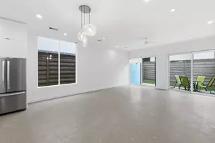 4814 Manett St, Dallas, TX 75204 - Photo 2