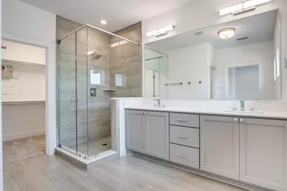 2216 Scenic Bluff Drive, Fort Worth, TX 76111 - Photo 28