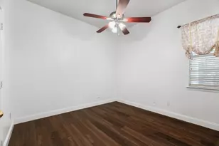 2305 Folkstone Way, Bedford, TX 76021 - Photo 18