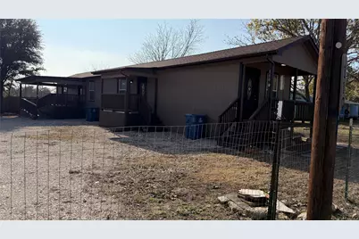110 Crockett Street #A, Valley View, TX 76272 - Photo 16