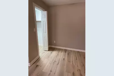 110 Crockett Street #A, Valley View, TX 76272 - Photo 12