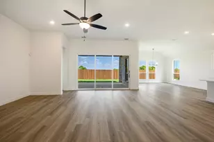 557 Baker Ct, Fate, TX 75189 - Photo 4