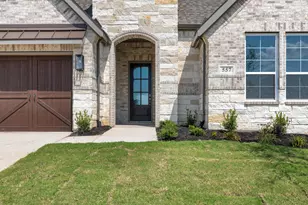 557 Baker Ct, Fate, TX 75189 - Photo 2