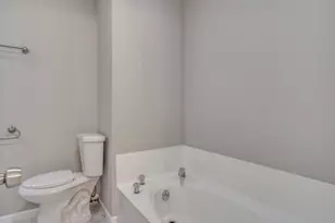 9523 Bellechase Rd, Granbury, TX 76049 - Photo 16