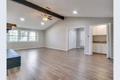 9523 Bellechase Road, Granbury, TX 76049 - Photo 4