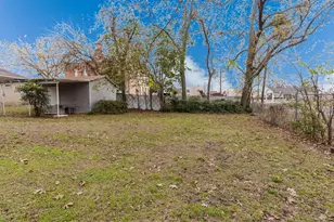 663 6th St, Honey Grove, TX 75446 - Photo 32