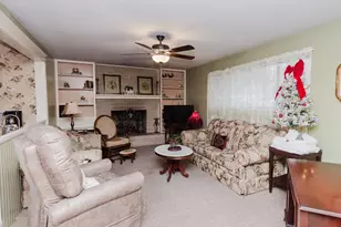 663 6th St, Honey Grove, TX 75446 - Photo 10