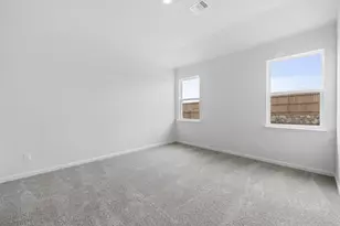 10109 Throttle Ln, Fort Worth, TX 76131 - Photo 6