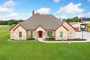 301 Aviara Ct, Poolville, TX 76487 - Photo 2