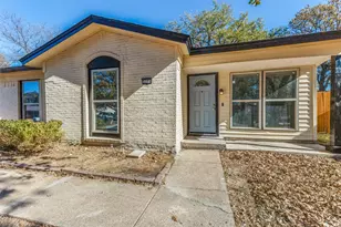 3104 Forestdale Ln, Balch Springs, TX 75180 - Photo 4