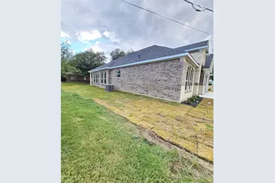 202 E 1st North Street, Kaufman, TX 75142 - Photo 32