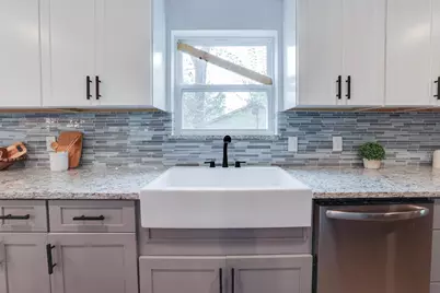 9962 Larchbrook Drive, Dallas, TX 75238 - Photo 20