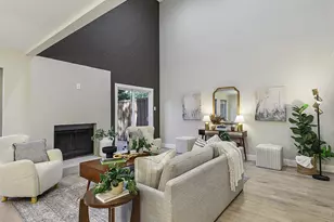 6704 E NW Hwy, Dallas, TX 75231 - Photo 12