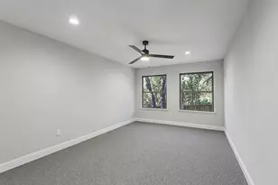 6704 E NW Hwy, Dallas, TX 75231 - Photo 22