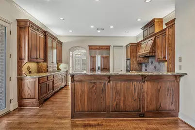 2609 Queen Elizabeth Boulevard, Lewisville, TX 75056 - Photo 6