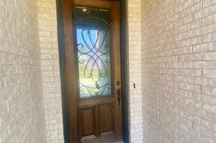 465 Aldred St, Greenville, TX 75401 - Photo 2