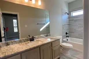 465 Aldred St, Greenville, TX 75401 - Photo 4