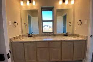 465 Aldred St, Greenville, TX 75401 - Photo 30