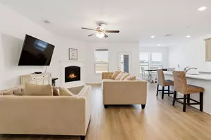 10407 Twisting Spgs Dr, Aubrey, TX 76227 - Photo 4