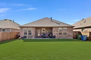 10407 Twisting Spgs Dr, Aubrey, TX 76227 - Photo 14