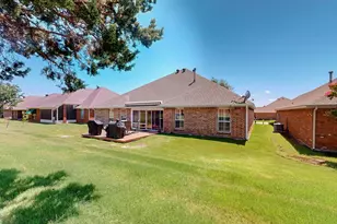 1115 Cresthaven Dr, Cedar Hill, TX 75104 - Photo 24