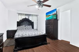 5722 Firethorn Dr, Dallas, TX 75249 - Photo 16