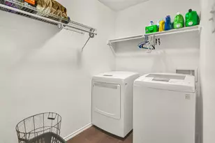 5722 Firethorn Dr, Dallas, TX 75249 - Photo 16