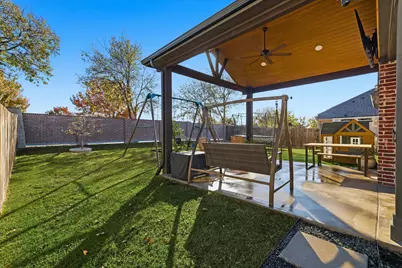 709 Lake Cove Drive, Little Elm, TX 75068 - Photo 18