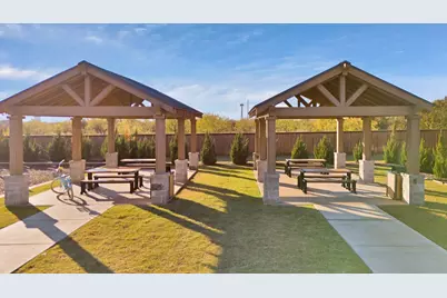 8913 Oil Barron Avenue, Fort Worth, TX 76179 - Photo 34