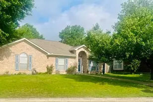 10508 Holly Grove Dr, Fort Worth, TX 76108 - Photo 1