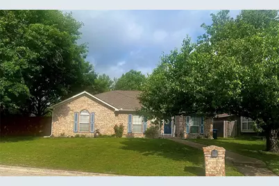 10508 Holly Grove Drive, Fort Worth, TX 76108 - Photo 2
